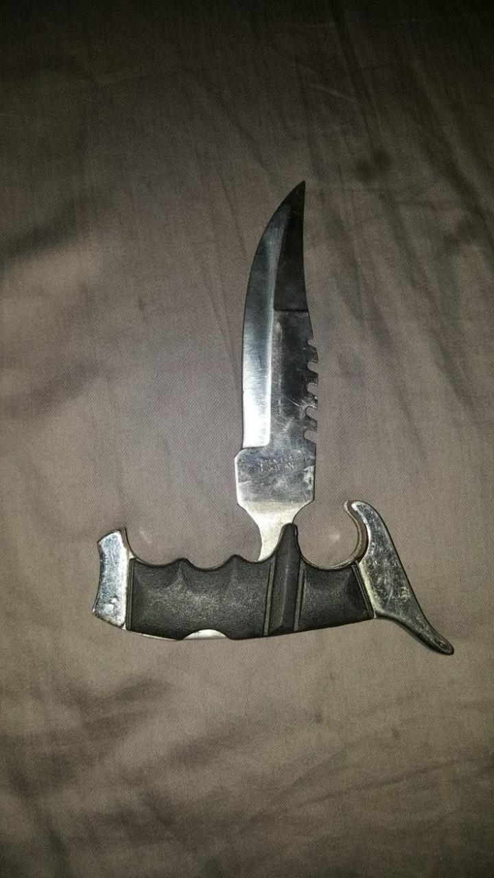 Khinef WolfFang Combat Knife